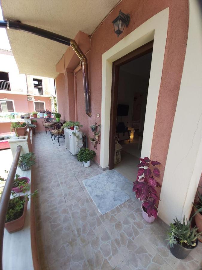 Eugenia Apartment Perama  Exterior foto